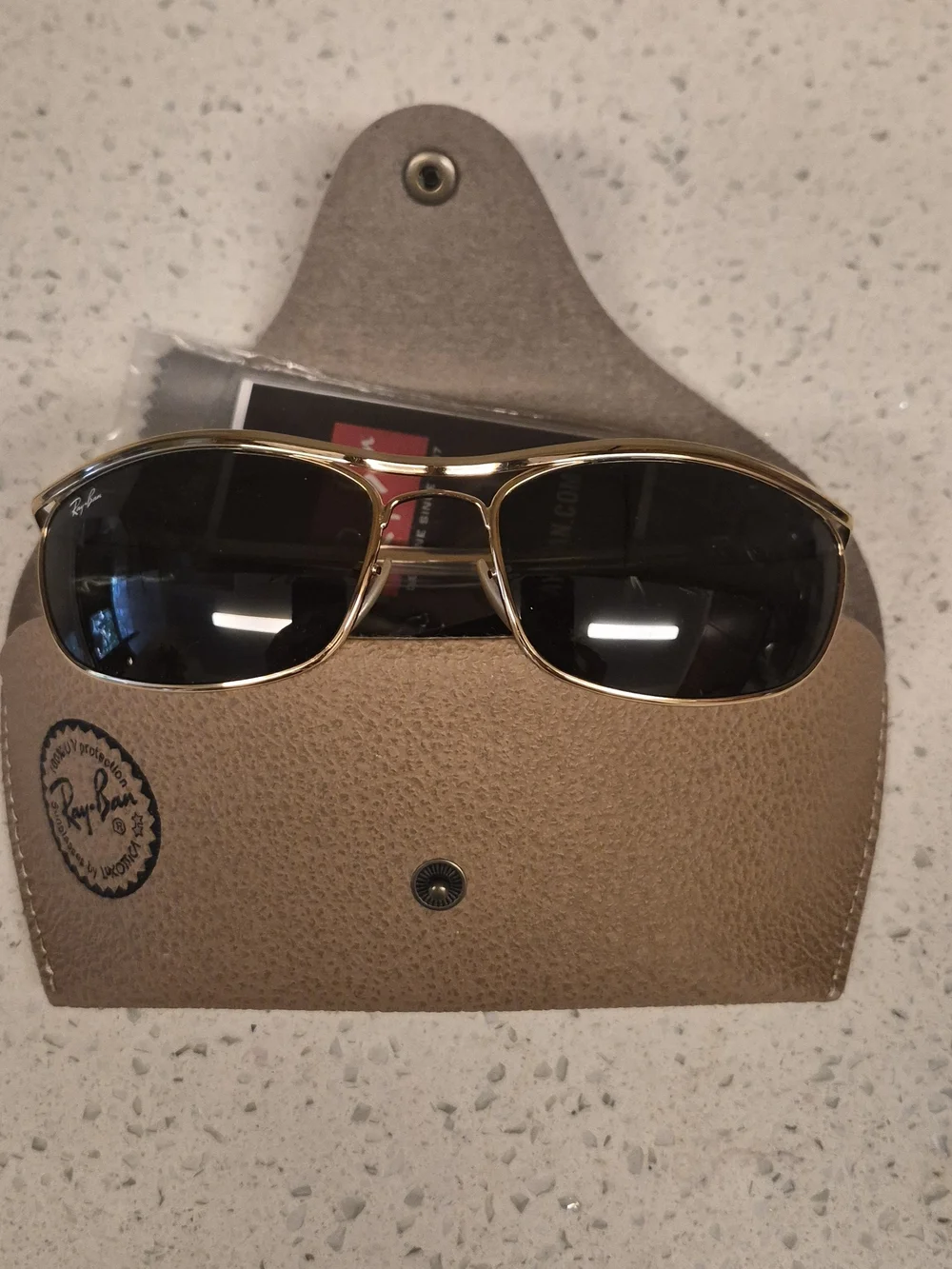 Ray-Ban authentic ray